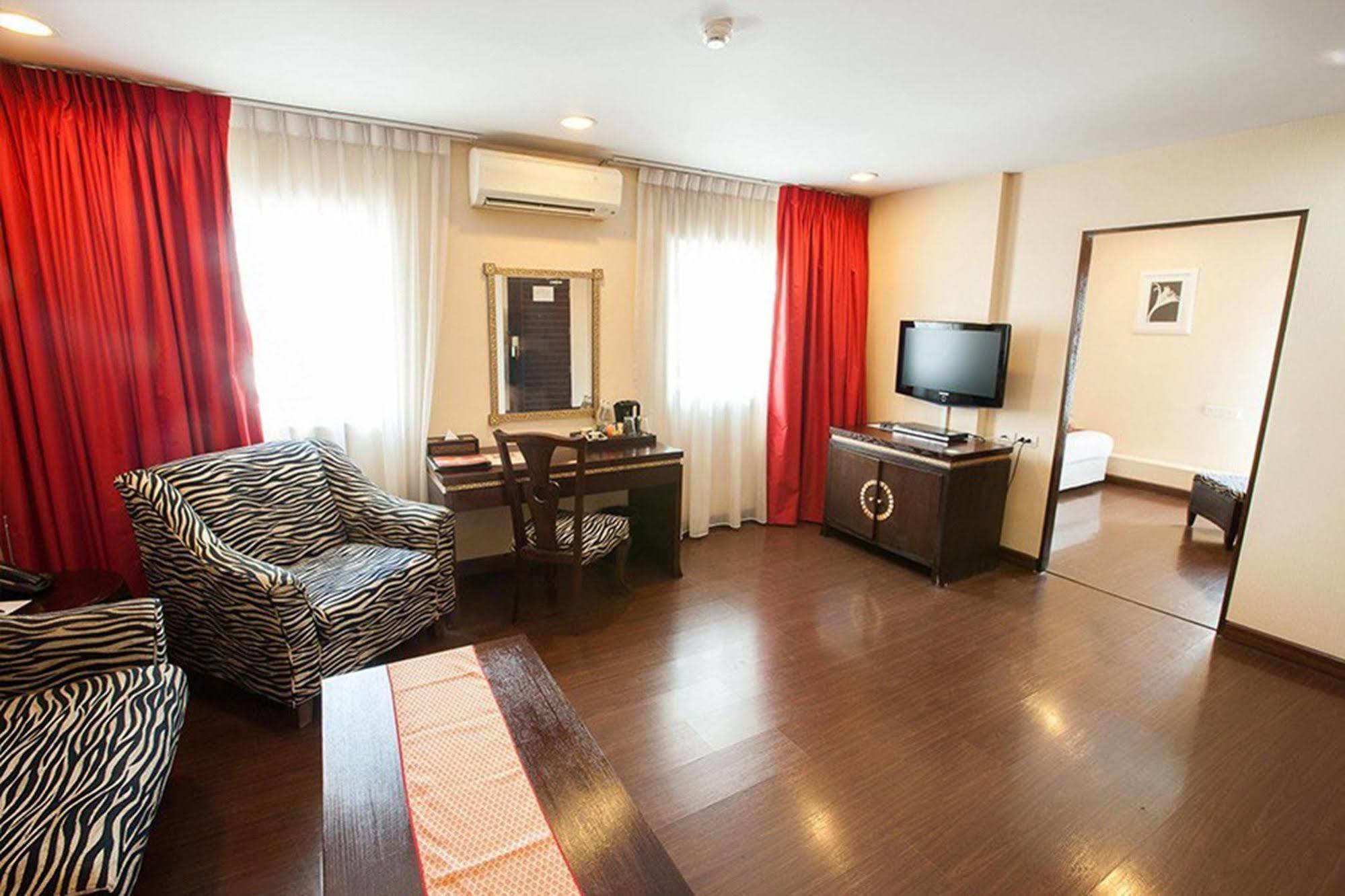 Club Mahindra Mac Boutique Hotel Bangkok Zewnętrze zdjęcie
